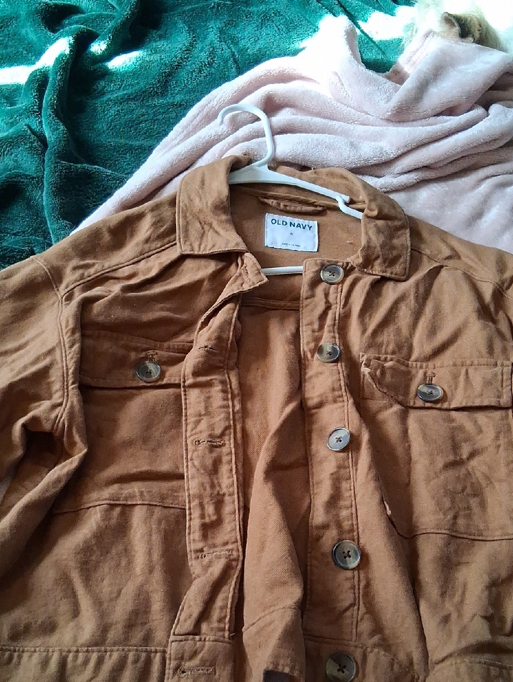 listing-status-banner